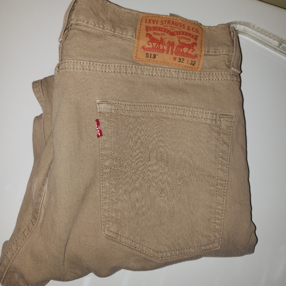 Levi's Other - Levi Khakis 32/32